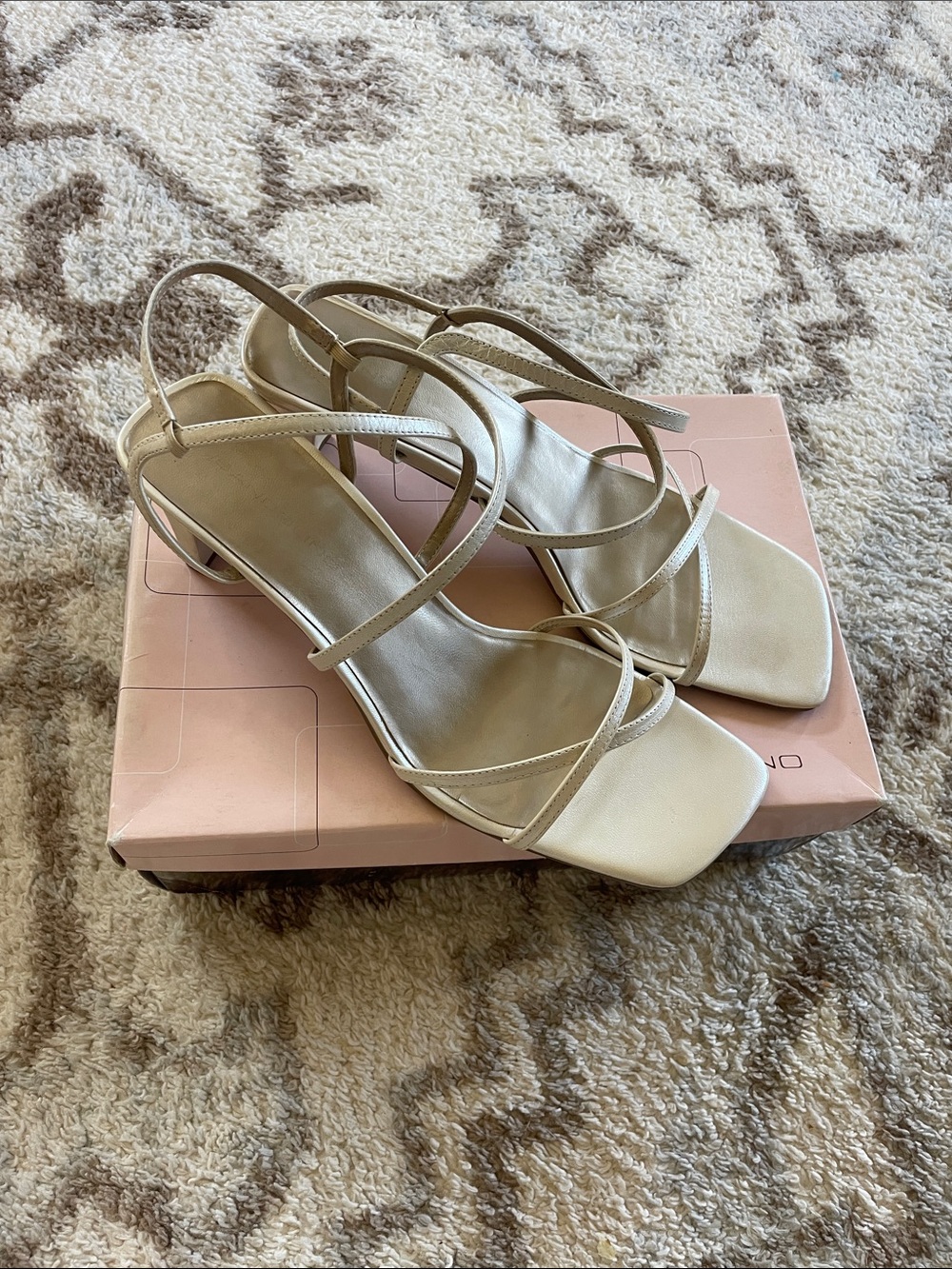 Women's Strappy Square-Toe Heeled Sandals in pearl